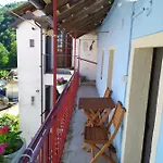 La Celestina Tatil Evi *